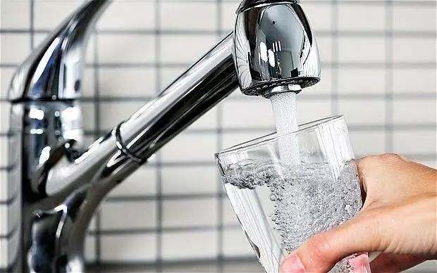 家里到底要不要安裝凈水器？自來水要不要過濾再使用？